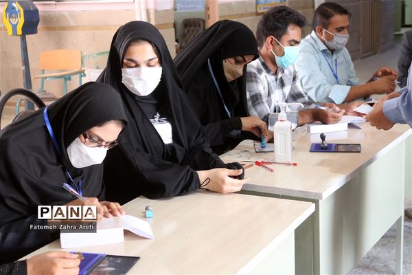 مشارکت پرشور مردم زابل در انتخابات 1400