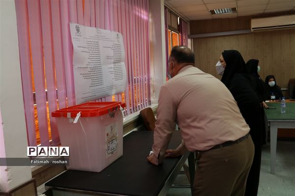 حضور و مشارکت مردم شهرستان امیدیه در انتخابات ۱۴۰۰-۲