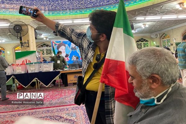 شور اراده و ایمان انقلابی در انتخابات مردمی