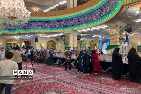 شور اراده و ایمان انقلابی در انتخابات مردمی