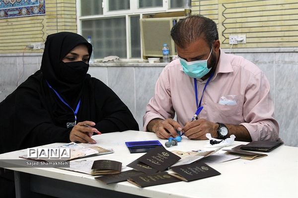 مشارکت و حضور مردم اهواز در انتخابات 1400-2