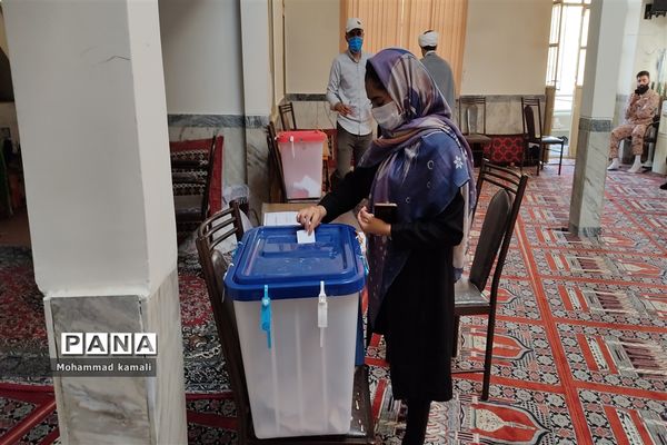 حضور پر شور روستاییان در انتخابات ۱۴۰۰