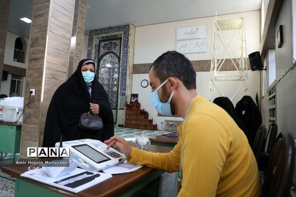 حضور مردم روستاهای ارومیه در انتخابات 1400