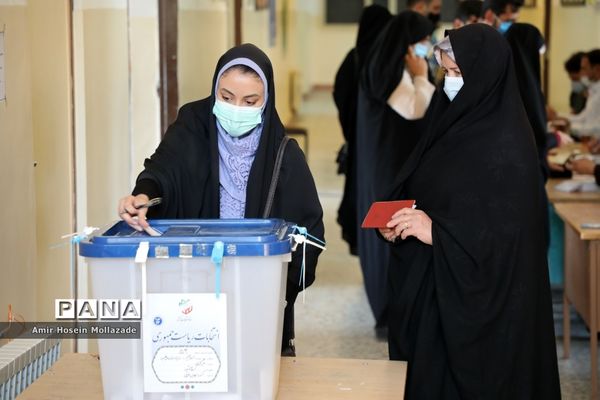 حضور مردم روستاهای ارومیه در انتخابات 1400