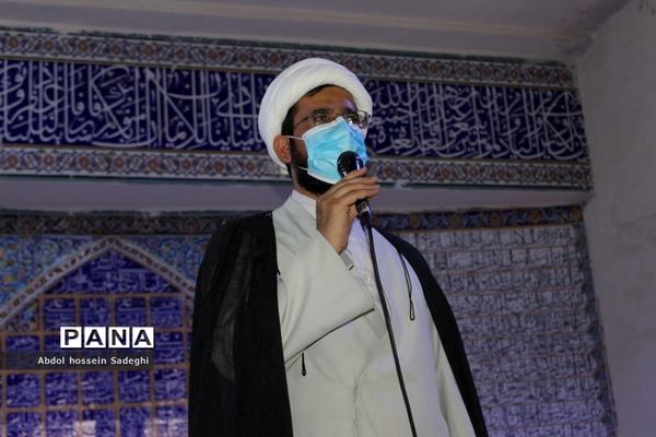 غبارروبی گلزار شهدای بوشهر