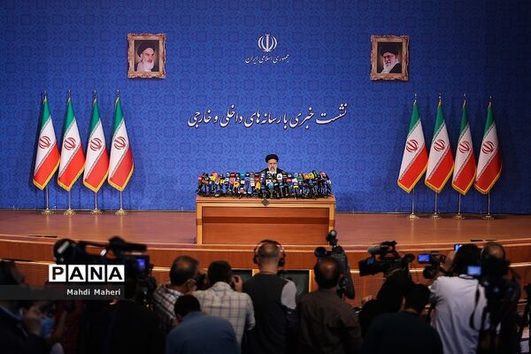 نشست خبری رئیس جمهور منتخب