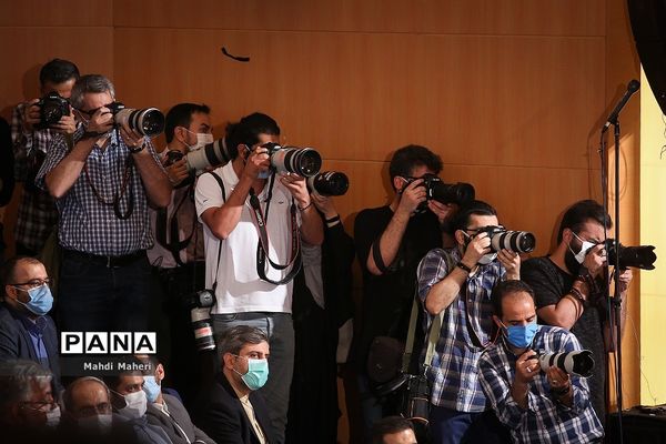 نشست خبری رئیس جمهور منتخب