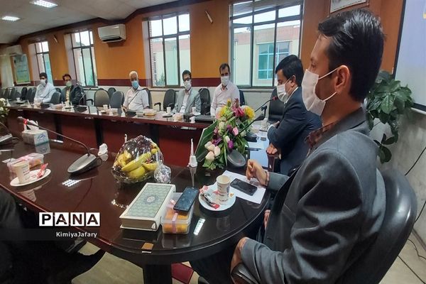 تجلیل از عوامل جشنواره فرهنگی و هنری فردا و پرسش مهر شهرستان کاشمر