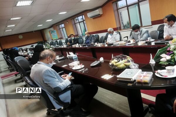 تجلیل از عوامل جشنواره فرهنگی و هنری فردا و پرسش مهر شهرستان کاشمر