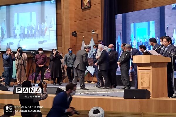 گردهمایی و نشست صمیمانه با عنوان رضوان قلم با حضور اهالی رسانه از شهرستان های استان در مشهد