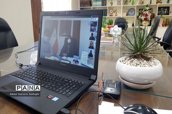 نشست هیات رئیسه مجلس دانش‌آموزی استان بوشهر