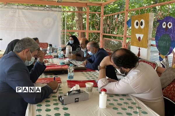 نشست کارشناس مسئولان ارزیابی عملکرد و پاسخگویی به شکایات مناطق