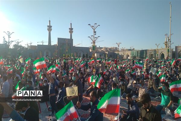 جشن ولادت امام رضا (ع) با حضور رئیس جمهور منتخب مردم در حرم مطهر رضوی