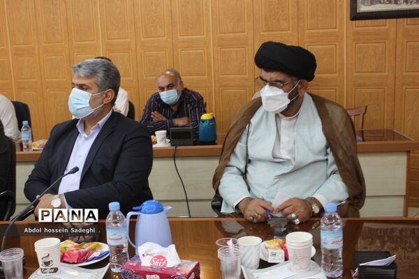 جلسه هم اندیشی روسای ستادهای حامی آیت الله رئیسی در استان بوشهر