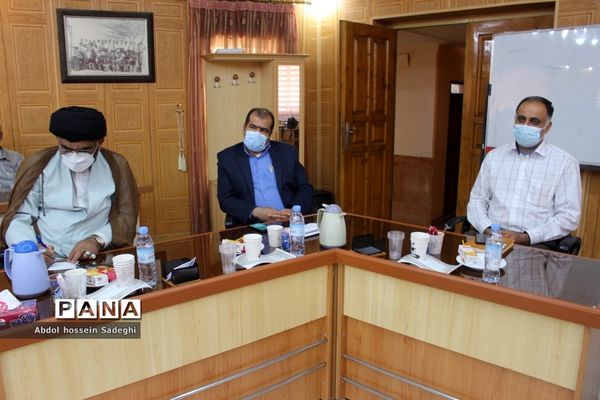 جلسه هم اندیشی روسای ستادهای حامی آیت الله رئیسی در استان بوشهر