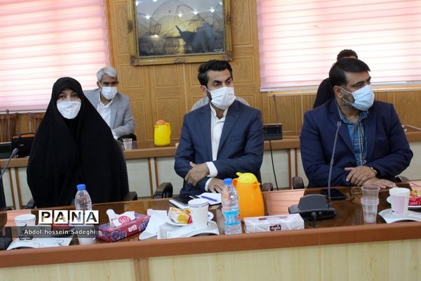 جلسه هم اندیشی روسای ستادهای حامی آیت الله رئیسی در استان بوشهر