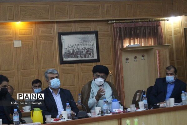 جلسه هم اندیشی روسای ستادهای حامی آیت الله رئیسی در استان بوشهر