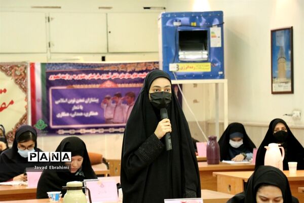 نشست نمایندگان تشکل‌های سازمان دانش‌آموزی با معاون پرورشی و فرهنگی آموزش و پرورش خراسان رضوی