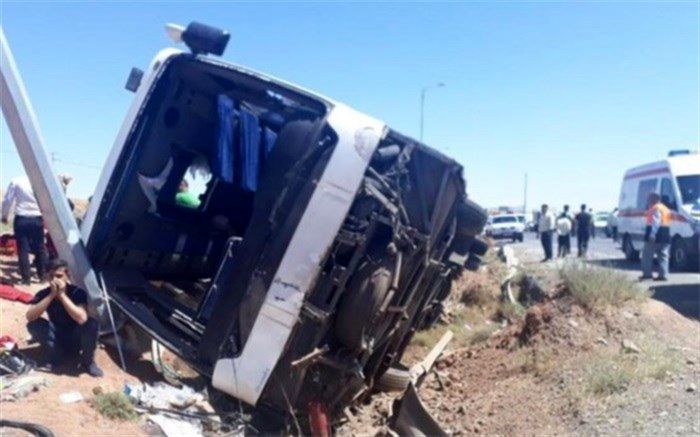 درگذشت سه سرباز معلم سیستان و بلوچستانی در حادثه واژگونی اتوبوس