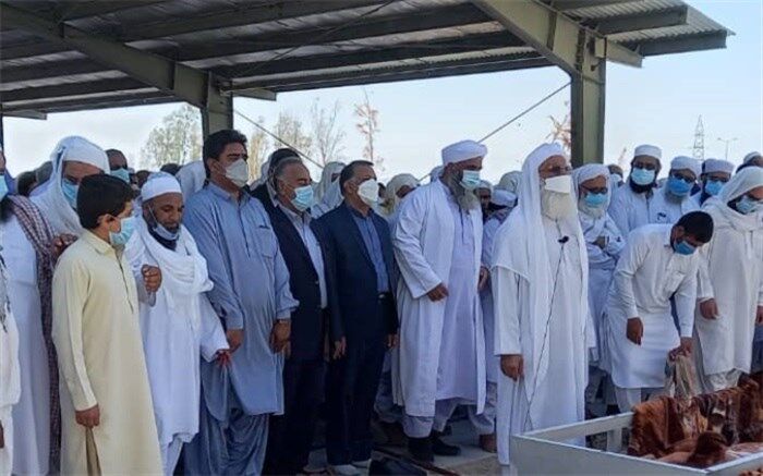 تشییع پیکر یکی از سرباز معلمان در زاهدان