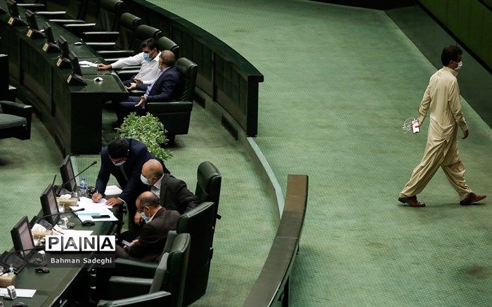 اعلام وصول طرح استخدام معلمان و لایحه حمایت از هنرمندان