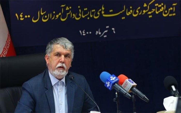 صالحی: ۷۰ درصد ۱۵ تا ۱۸ ساله‌ها کتاب غیردرسی نمی‌خوانند