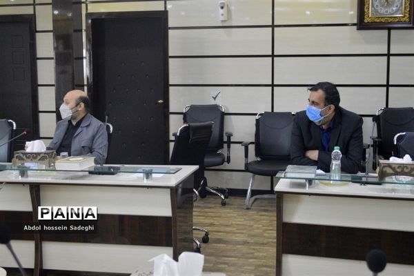 جلسه شورای انجمن و اولیا و مربیان آموزش و پرورش  استان بوشهر