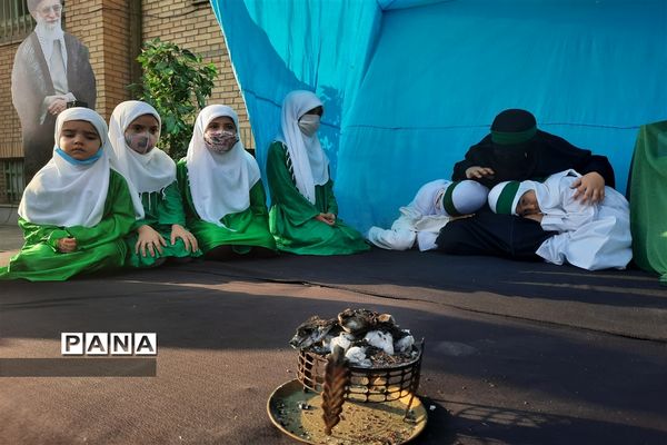 مراسم تشیع شهید گمنام در مدرسه لقمان حکیم منطقه ۱۵