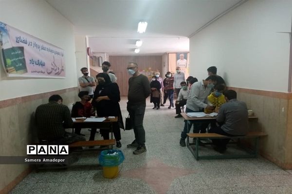 اجرای  طرح واکسیناسیون دانش‌آموزان در ملارد