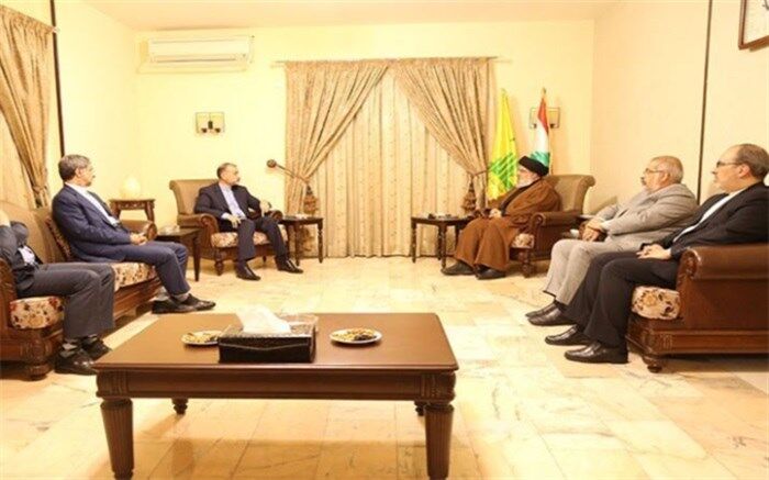 دیدار سیدحسین نصرالله با وزیر خارجه ایران