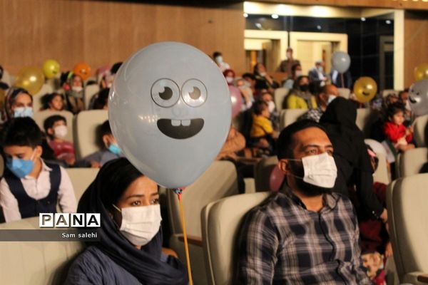 افتتاحیه سی و چهارمین جشنواره فیلم کودک و نوجوان و یادبود شهید علی لندی