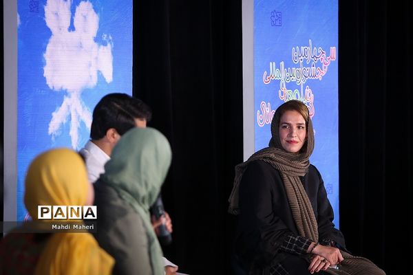 دومین روز سی و‌ چهارمین جشنواره بین‌المللی فیلم‌های کودکان و نوجوانان