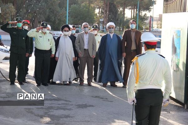 صبحگاه مشترک یگان‌های نیروهای مسلح ابرکوه