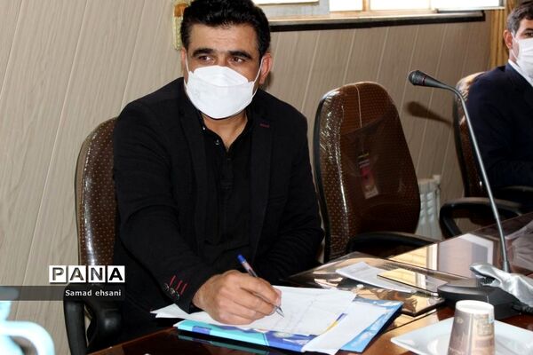 نشست توجیهی و تبیین باز مهندسی تشکیلات دانش‌آموزی پیشتازان کهگیلویه و بویراحمد
