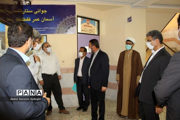 بازدید معاون پرورشی بوشهر  از آثار ارسالی اولین جشنواره مفلحون