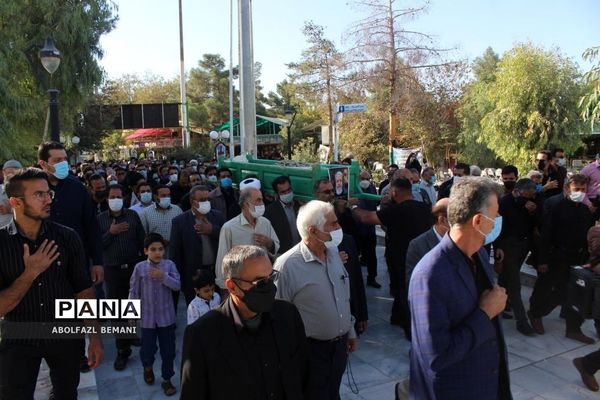 تشییع پیکر معلم هنرمند محمود مدنی