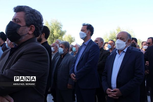 تشییع پیکر معلم هنرمند محمود مدنی