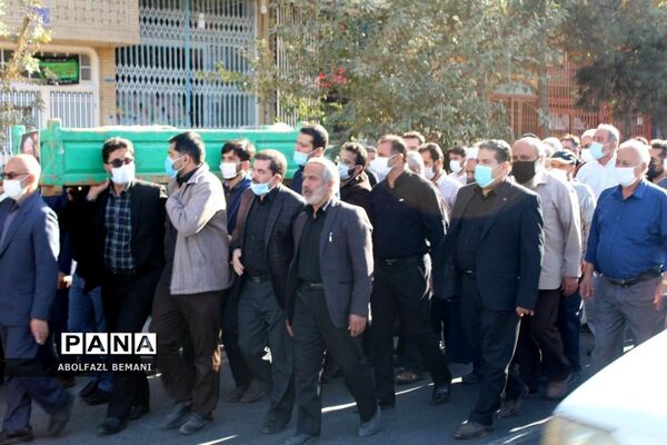 تشییع پیکر معلم هنرمند محمود مدنی