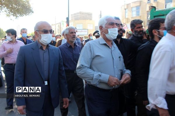 تشییع پیکر معلم هنرمند محمود مدنی