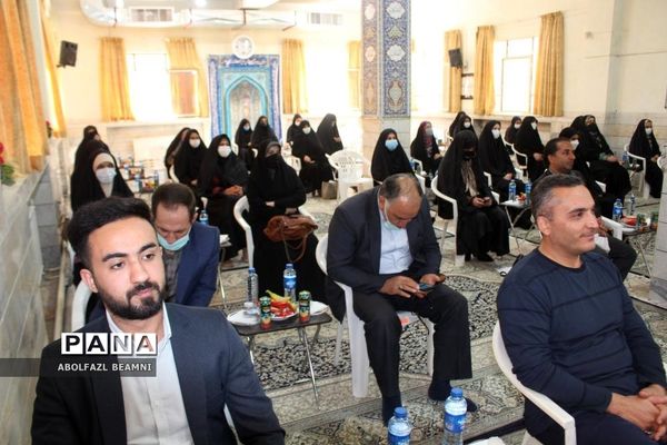 رونمایی از پوستر جشنواره «فردا» در قم