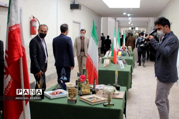 رونمایی از پوستر جشنواره «فردا» در قم
