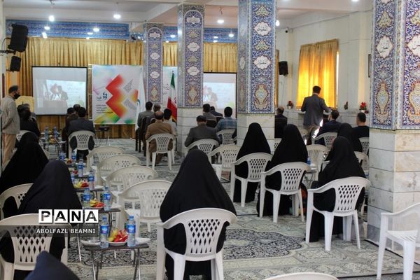 رونمایی از پوستر جشنواره «فردا» در قم