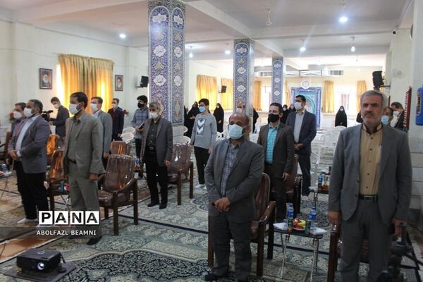 رونمایی از پوستر جشنواره «فردا» در قم