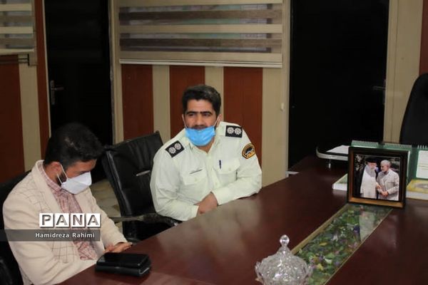 دیدار با سرپرست کلانتری کیانشهر منطقه ۱۵ به مناسبت هفته نیروی انتظامی