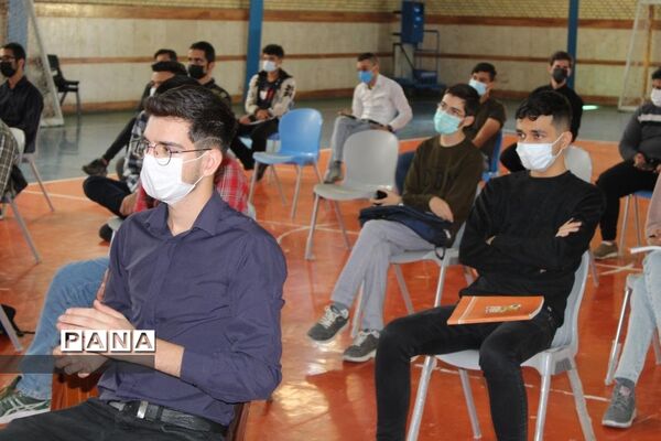 افتتاحیه جشنواره فرهنگی هنری «فردا»در  دبیرستان طالقانی یاسوج