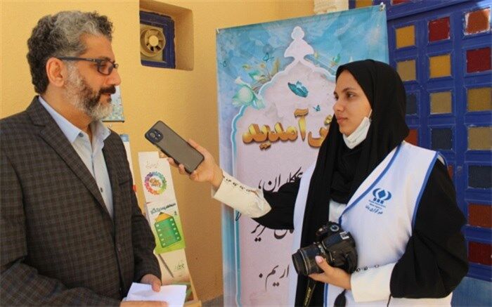برگزاری جشنواره‌ فرهنگی، هنری موجب تقویت اعتماد به‌ نفس در دانش‌آموزان می‌شود