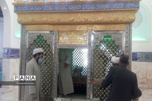 آیین معنوی غبارروبی  و عطر افشانی امامزاده سید محمد(ع) کاشمر