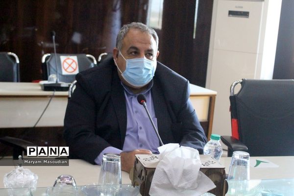 نشست بیست و چهارمین دوره انتخابات شوراهای دانش‌آموزی مدارس استان بوشهر