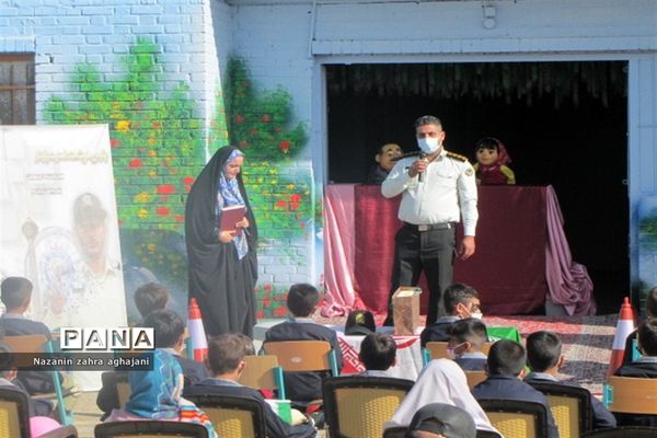 جشن آموزشی سلامت روان با مشارکت نیروی انتظامی