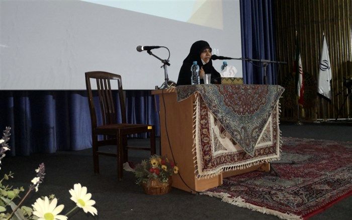 کارشناسان قرآن مناطق احیاءکنندگان دین رسول خدا هستند